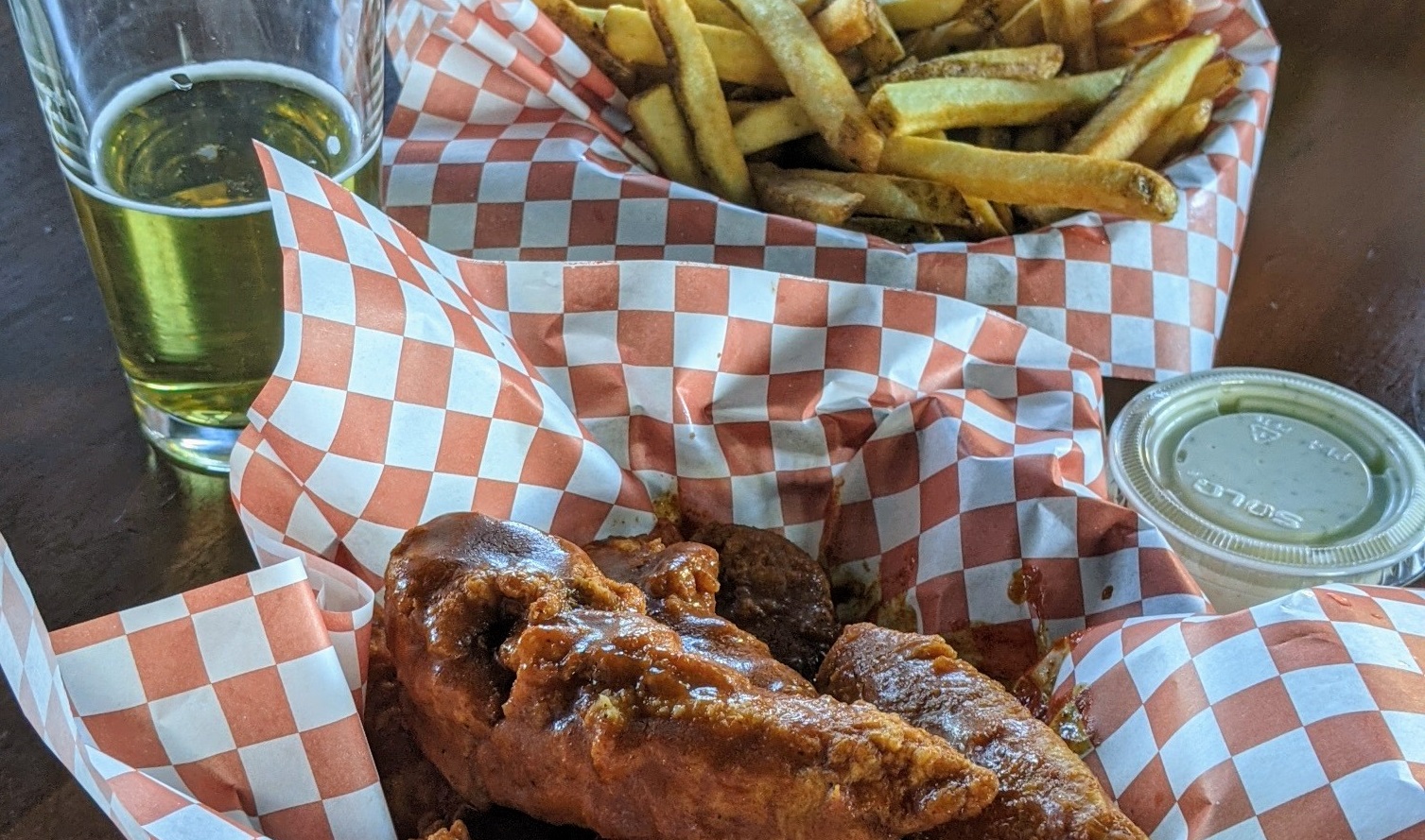 Visit to Ray's Original Buffalo Wings in Midtown Crossing Omaha